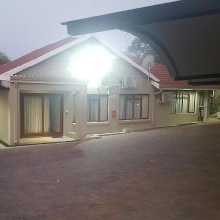Bonim Guesthouse - Aka Magisha Guesthouse نيلسبروت المظهر الخارجي الصورة